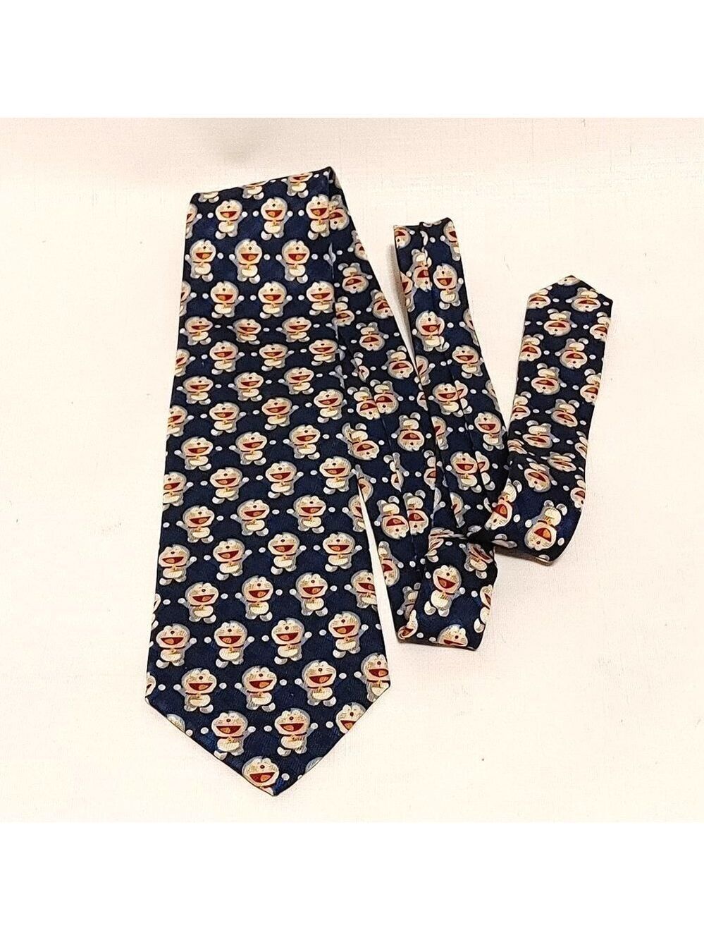HTF DORAEMON Robot Cat Tie Adorable SILK